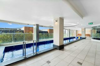 The Amazing City Escape - 1BR Wi-Fi CBD City view - 9