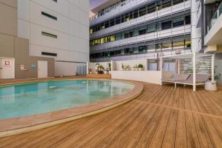 Stunning City Views from Modern 1BR Apartment King - 4