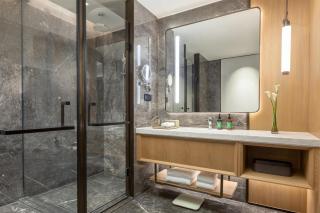 Crowne Plaza Dalian Kerren - 2
