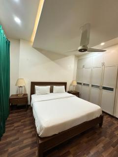 The Celestial 1Bed Sky Suite Elysium Tower Islamabad - 4