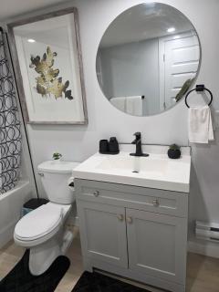 Emerald Nest - a blend of comfort and style - 6
