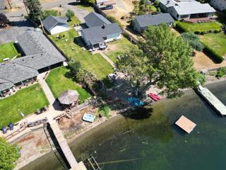 Island LakeHouse - 1