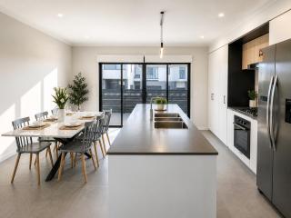 The Sunny Nook - 20 mins to BNE CBD - 8