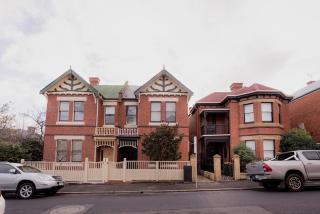 Victoria's Terrace in Beautiful Battery Point - 8