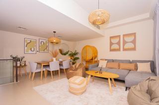 Family Escape Marjan Island Duplex - 2
