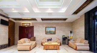 Wuhan Venetian Boutique Hotel - 9