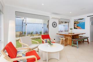 Urban Comfort - Close to Fremantle - 8