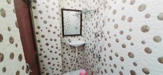 Luxmi Hotel - 9
