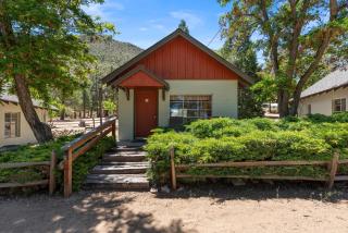 Sierra Cabin for 2 w/ Retro Kitchen, Topaz Lake - 6