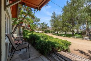 Sierra Cabin for 2 w/ Retro Kitchen, Topaz Lake - 4