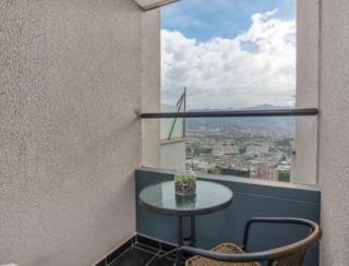 La mejor vista de Medellin en Palmas, 4 habitaciones - 6