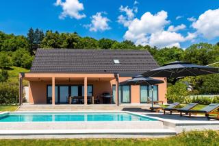 Vineyard Panorama Villa With Pool And Sauna - 7