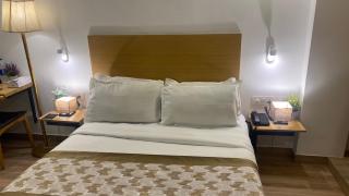 Saltstayz Express - Golf Course Road & DLF Phase-1 - 6
