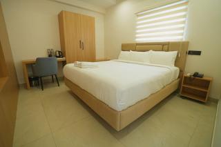 YVK GRAND INN Kuaktpally - 3