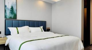 GreenTree Inn Express Qingdao Jiaodong International Airport - 5
