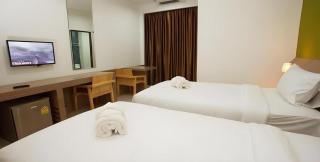 Soontree House Hotel - 1
