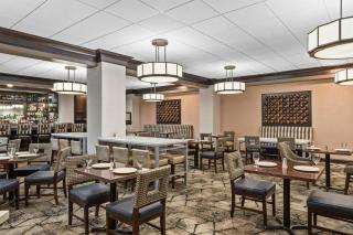 DoubleTree by Hilton Hotel Wilmington - 6