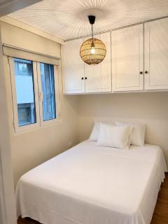 Panoramic Seafront Apartment- Flisvos Marina - 9