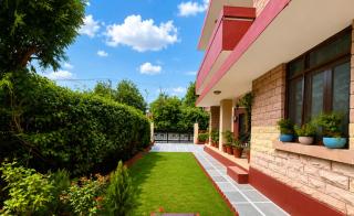 Hotel Gajender Niwas Sun City A Boutique Stay - 2