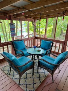 TROUT HAVEN Riverfront Oasis with private dock screened porch fire pit - 6