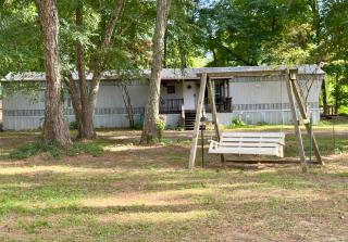 TROUT HAVEN Riverfront Oasis with private dock screened porch fire pit - 3