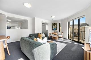 Rest and Roam - A Executive Sepal Stay - 8