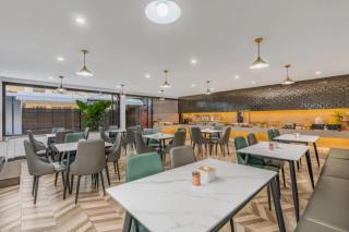 云依朵酒店昆明火车站万象城店 - 3