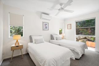 Seaside Serenity - Modern Luxury by the Waves - 6