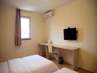 7 Days Inn Xi'an North Economic Development Zone 4th Fengcheng Road - 2