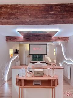 Les Jolies Nuits - À la folie, Loft & Spa - 0
