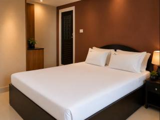 Black Beach Resort - 4
