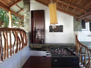 Dolphinbay Beachfront & Dive Resort - 1