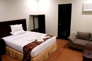 Castle Dreams Hotel - 1