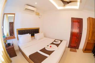 Black Beach Resort - 9