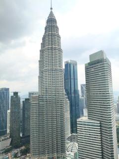 Sky suites klcc by chia stay - 0