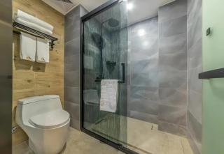 Serene Nook Hotel 丨 Skyline River Views - 7