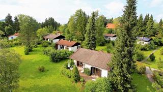Ferienhaus mit Terrasse, Regendusche und Bergpanorama - 5