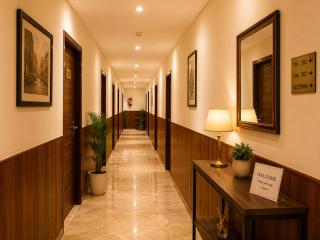 Hotel Kasa Stays Near DTU Rohini - 6