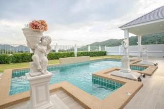 Supreme Private Villa with 4 Bedrooms and Nice Pool - 0