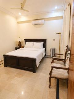Bahria Guest House - 3