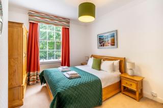 9 St John's Street - 8