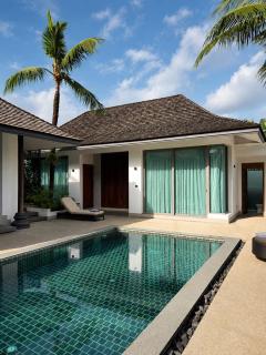 Tropicana Villa Phuket - 1