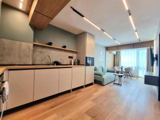 Skyline View Luxury Apartment 2BD - Boergas - 6