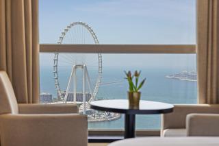 Luxurious 2BR with Panoramic Full Sea View on JBR Beach By Sunkised Holiday Homes - 6