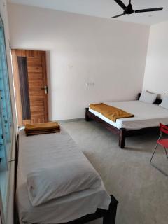 Giri Siri Hills View Homestay - 0