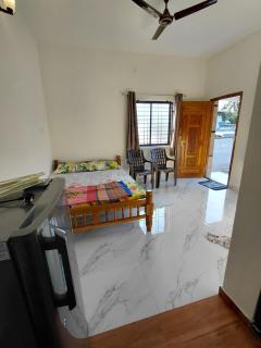 AGM Private Budget Non-AC Studio suite with Kitchen & Bath - 0