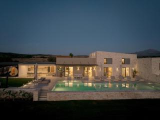 TheTwinVillas, Right Crete, Luxury&Wedding Retreat - 1