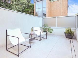 Richmond Retreat - Walk to Cafés, MCG & CBD - 9