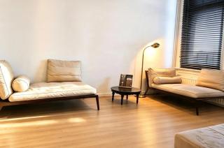 Antwerp-south 70 m2 boutique suite nr 3 AC balcony bath - 4