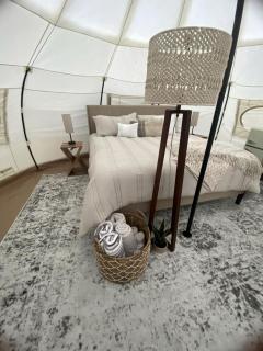 Blissful Bell Tent Oasis near Pymatuning Lake in Pennsylvania - 3